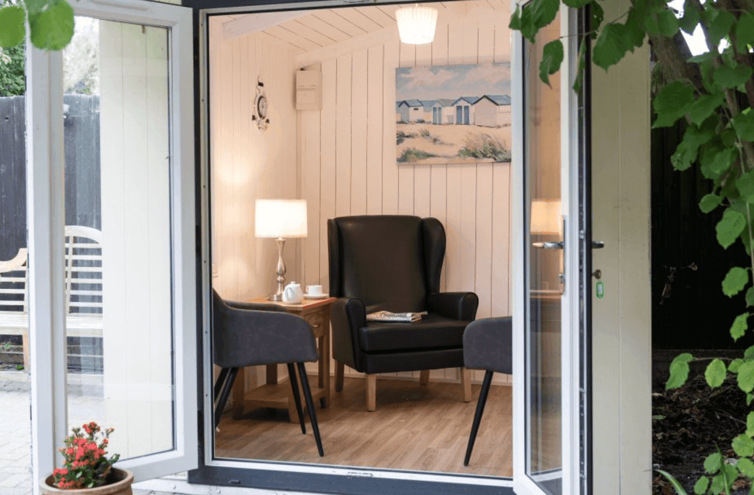Cinnamon Luxury Care - Leah Lodge care home - 005
