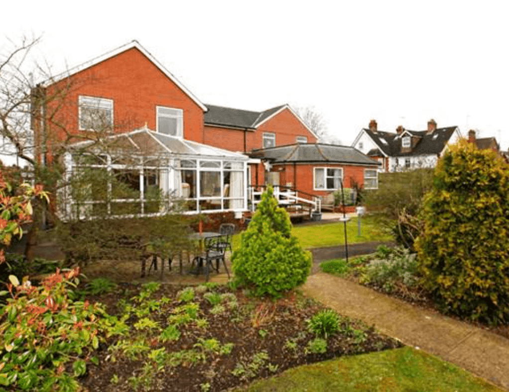 Ridgway Court care home in Farnham 5