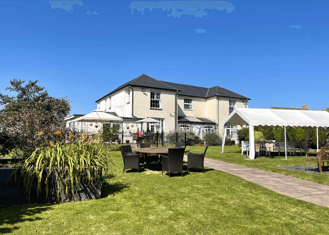 Holmer Court Care Home Ashberry Healthcare 001