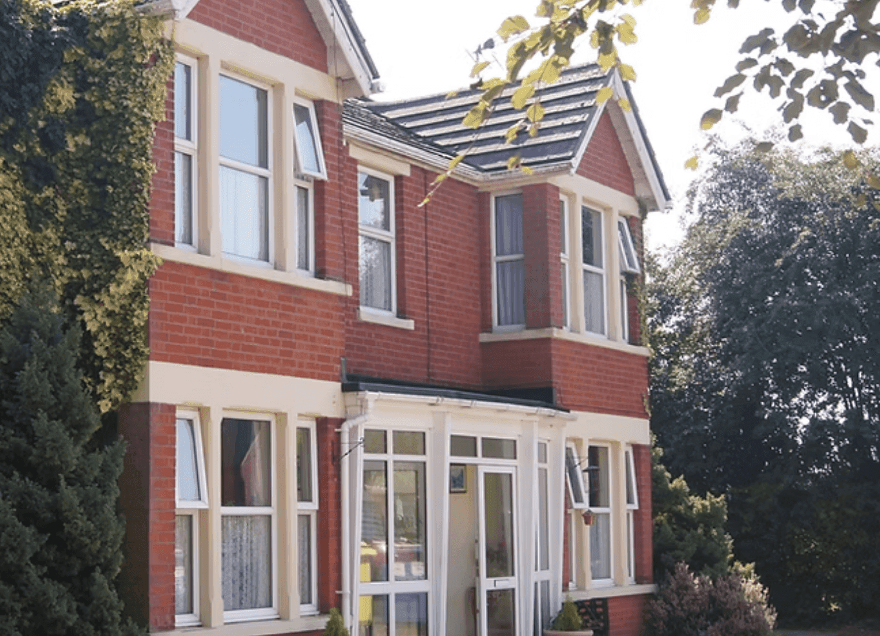 Independent Care Home - The Oaks care home - 003
