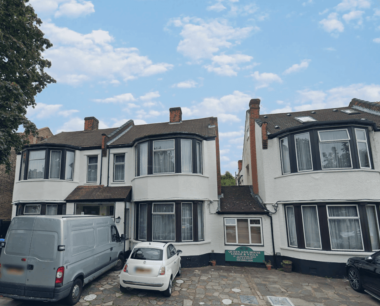 Queen Ann House Jackson Care 001