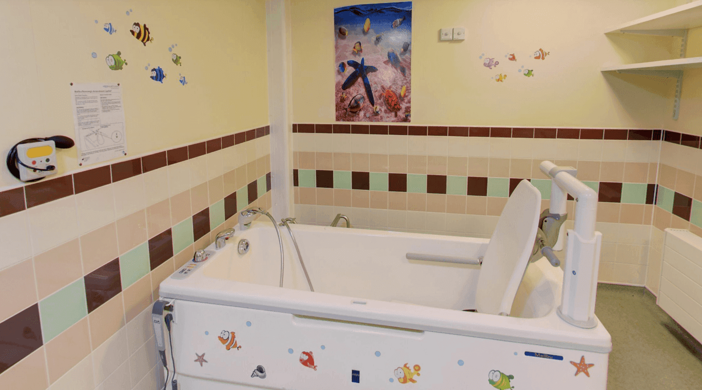 Shaw Healthcare - Warmere Court care home - 005