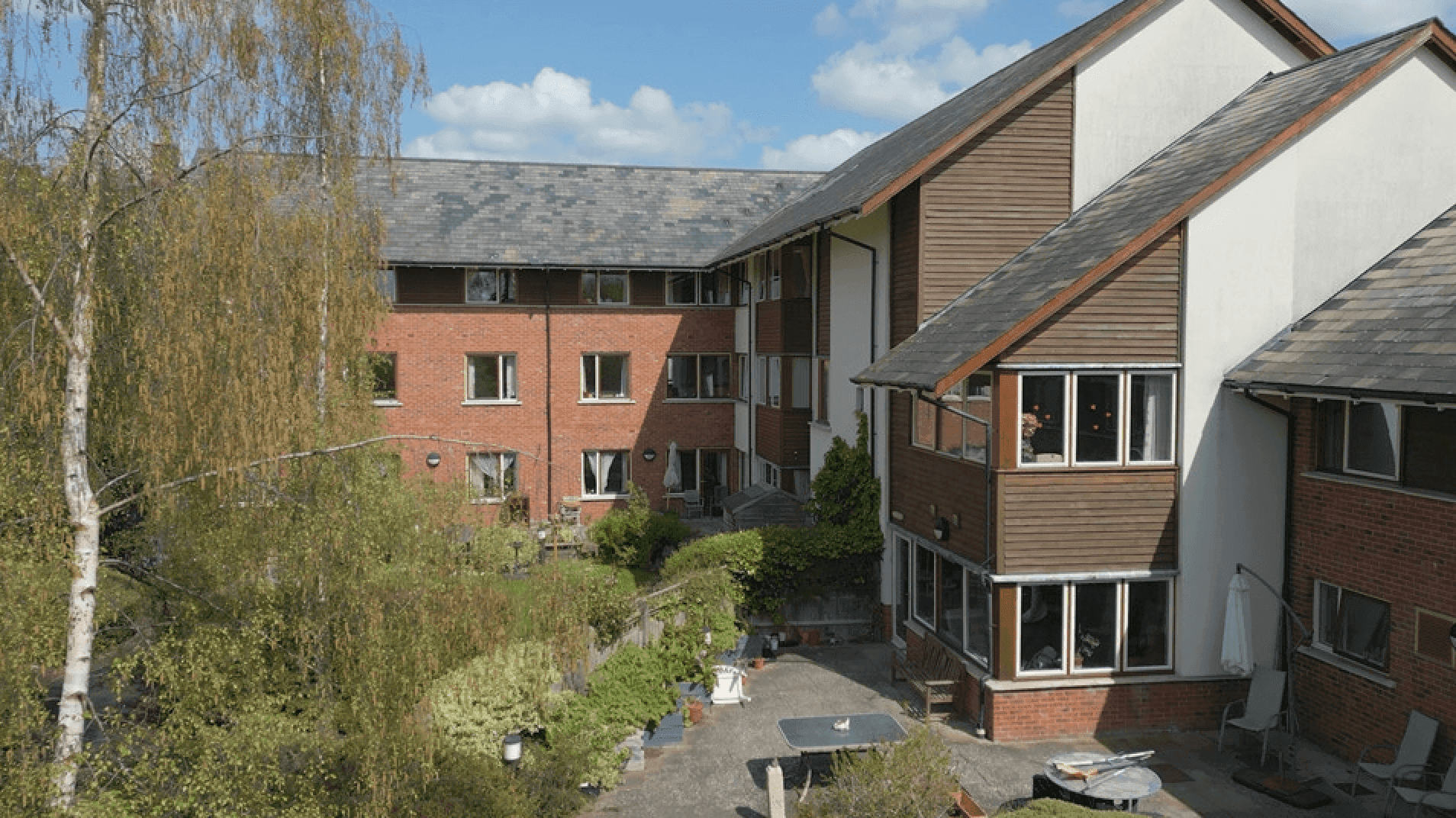 Shaw Healthcare - Waverley House care home - 006
