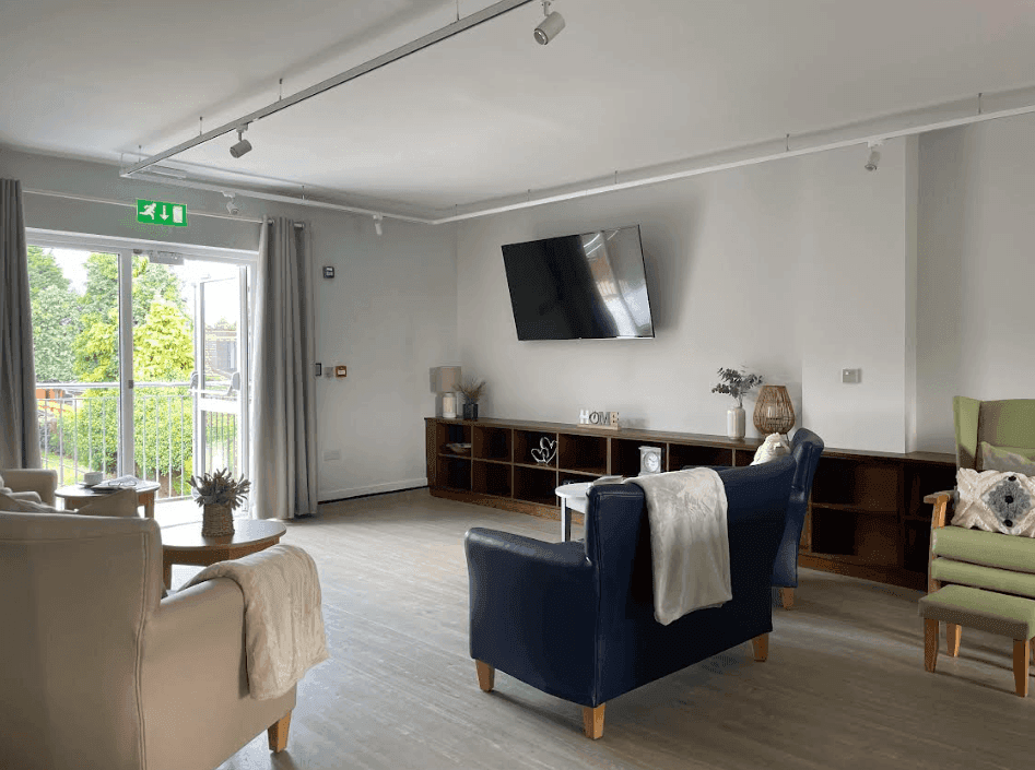 Each Other Care - Dunniwood Lodge care home - 003