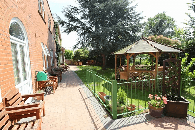 Independent Care Home - Cedar Lodge care home - 005