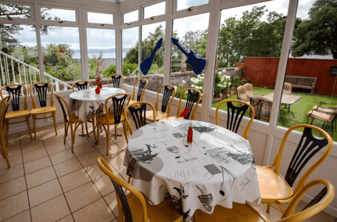 Independent Care Home - Vane Hill care home 3