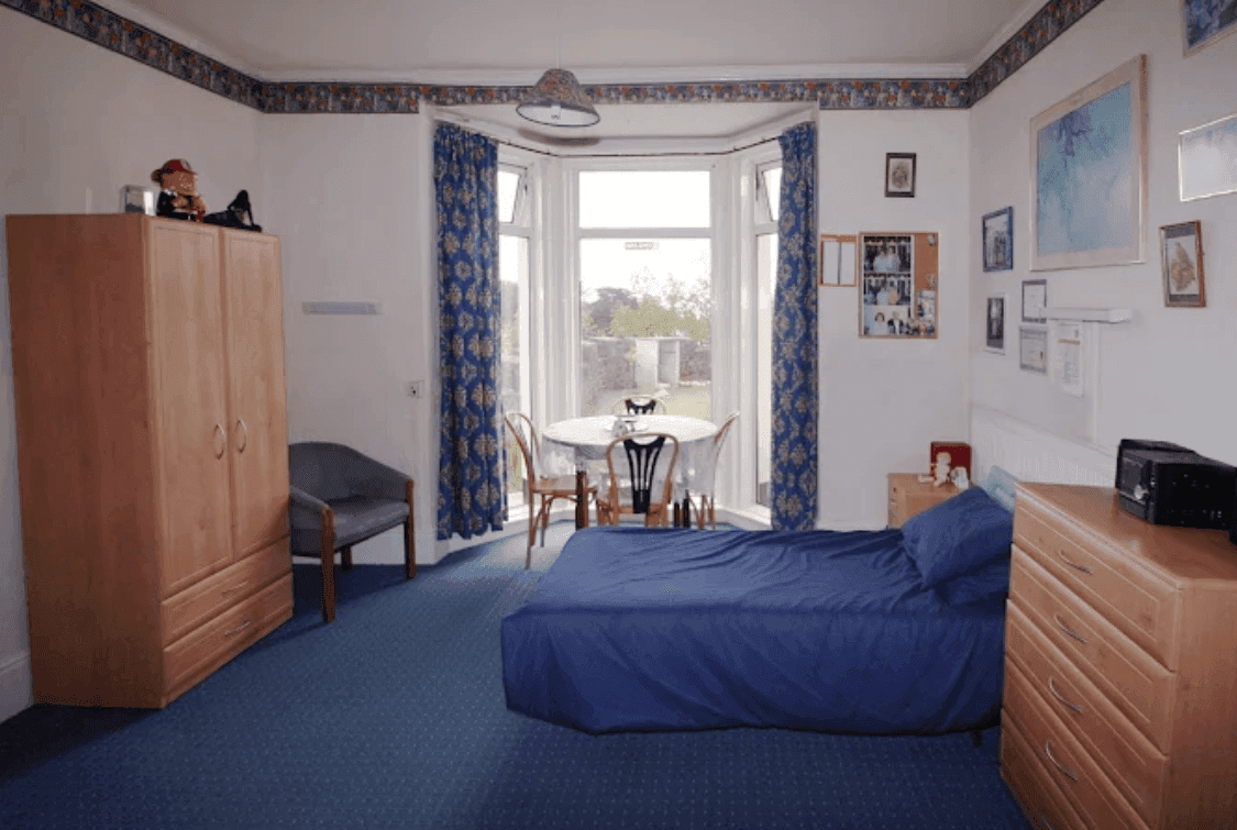 Independent Care Home - Vane Hill care home 2