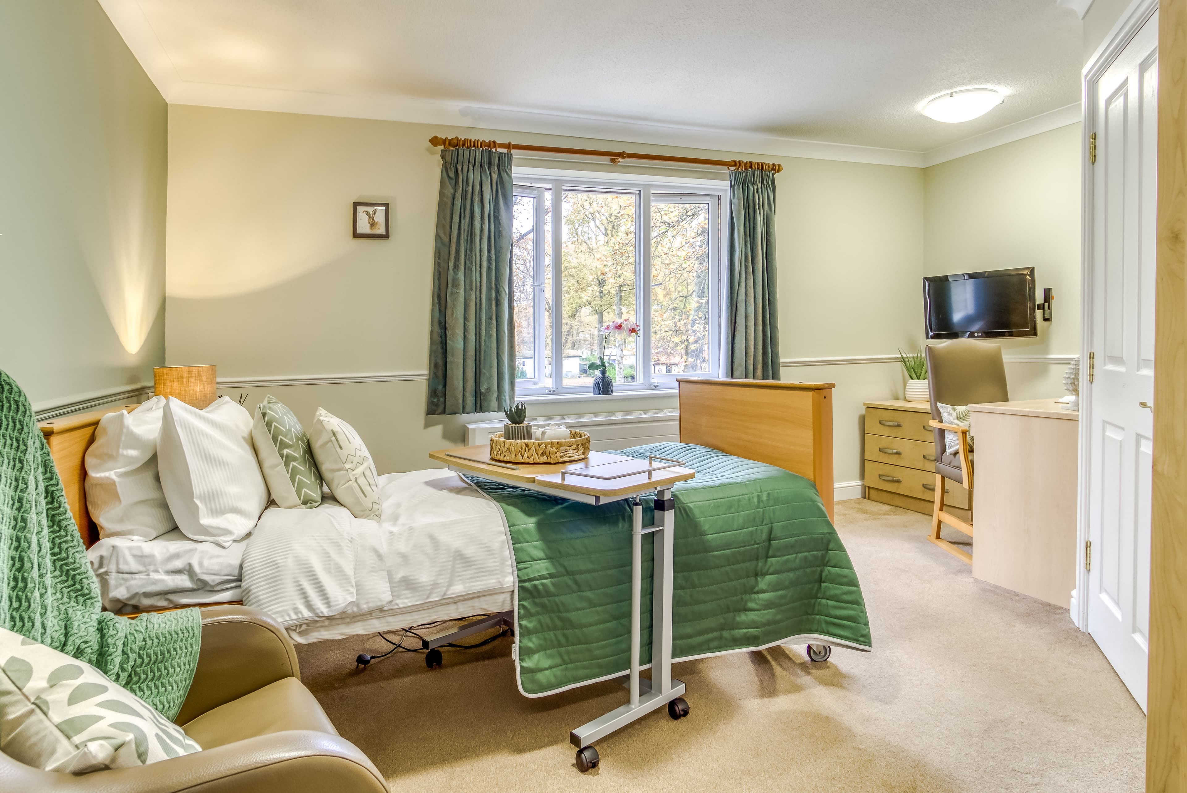 Bupa - Trowbridge Oaks care home 006