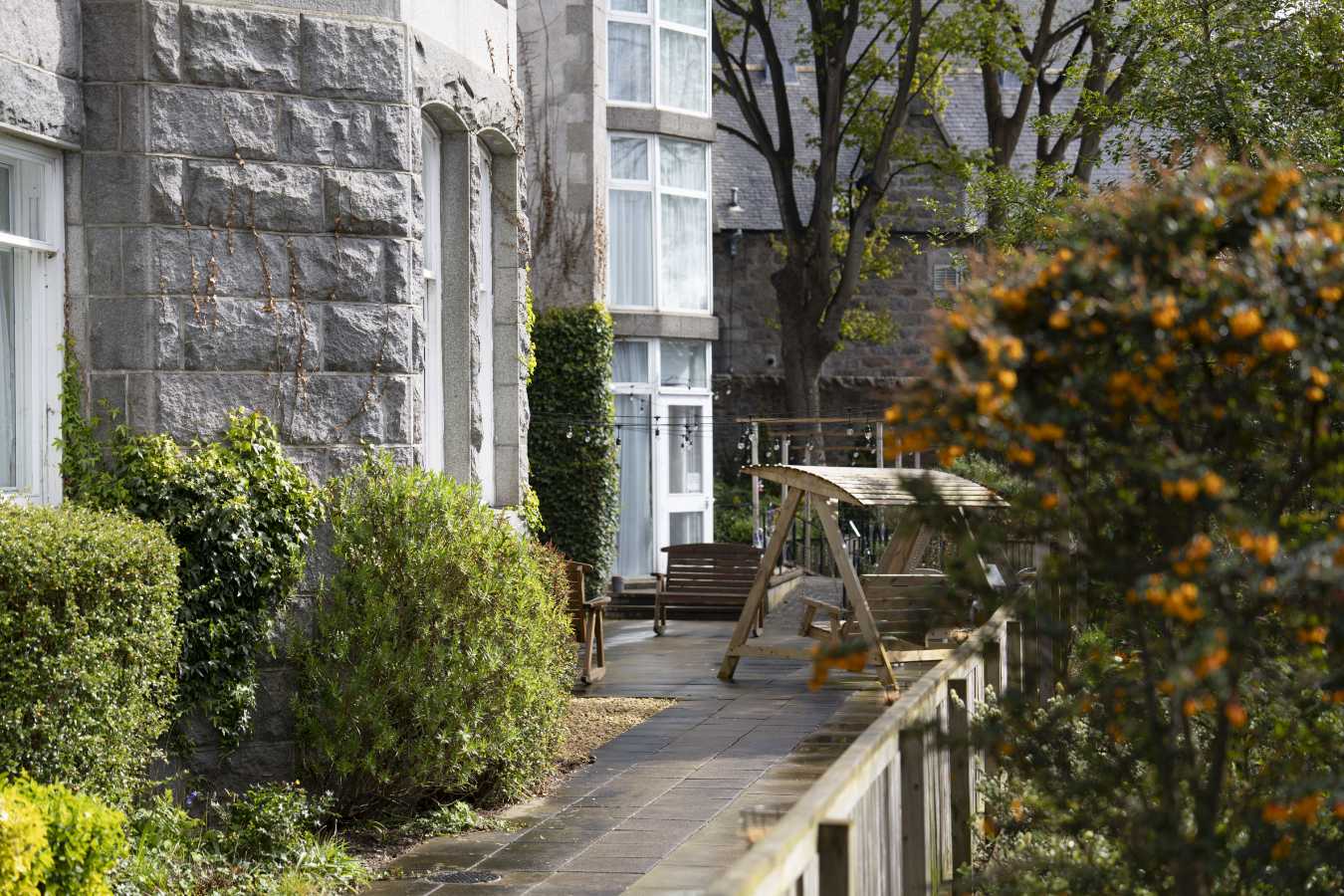 Renaissance Care - The Cowdray Club care home - 012