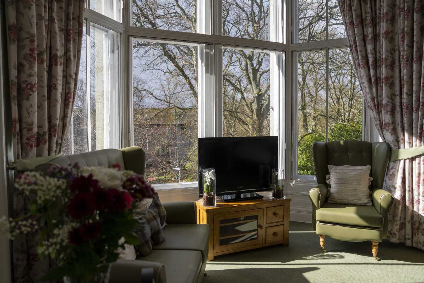 Renaissance Care - The Cowdray Club care home - 005