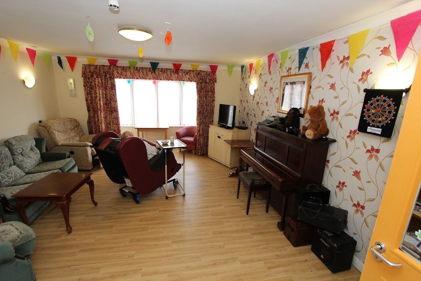 Shaw Healthcare - The Hawthorns care home 001