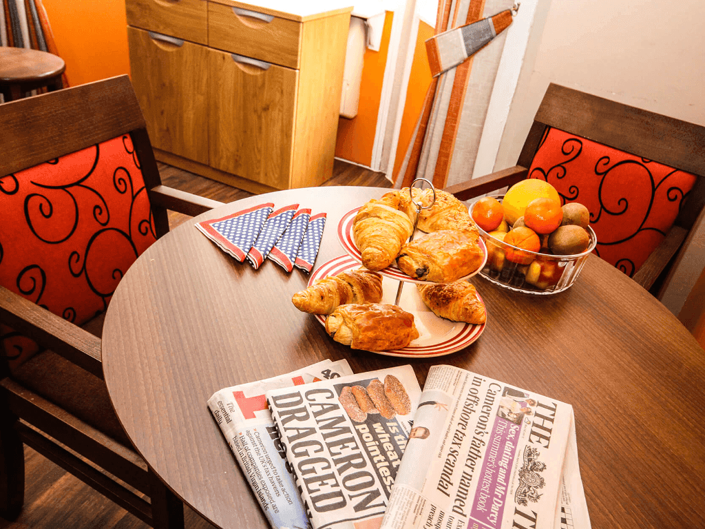 Regal Care - The Hollies care home - 006
