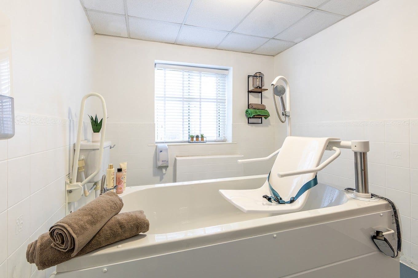 Summit Care Group - The Lodge care home - 003
