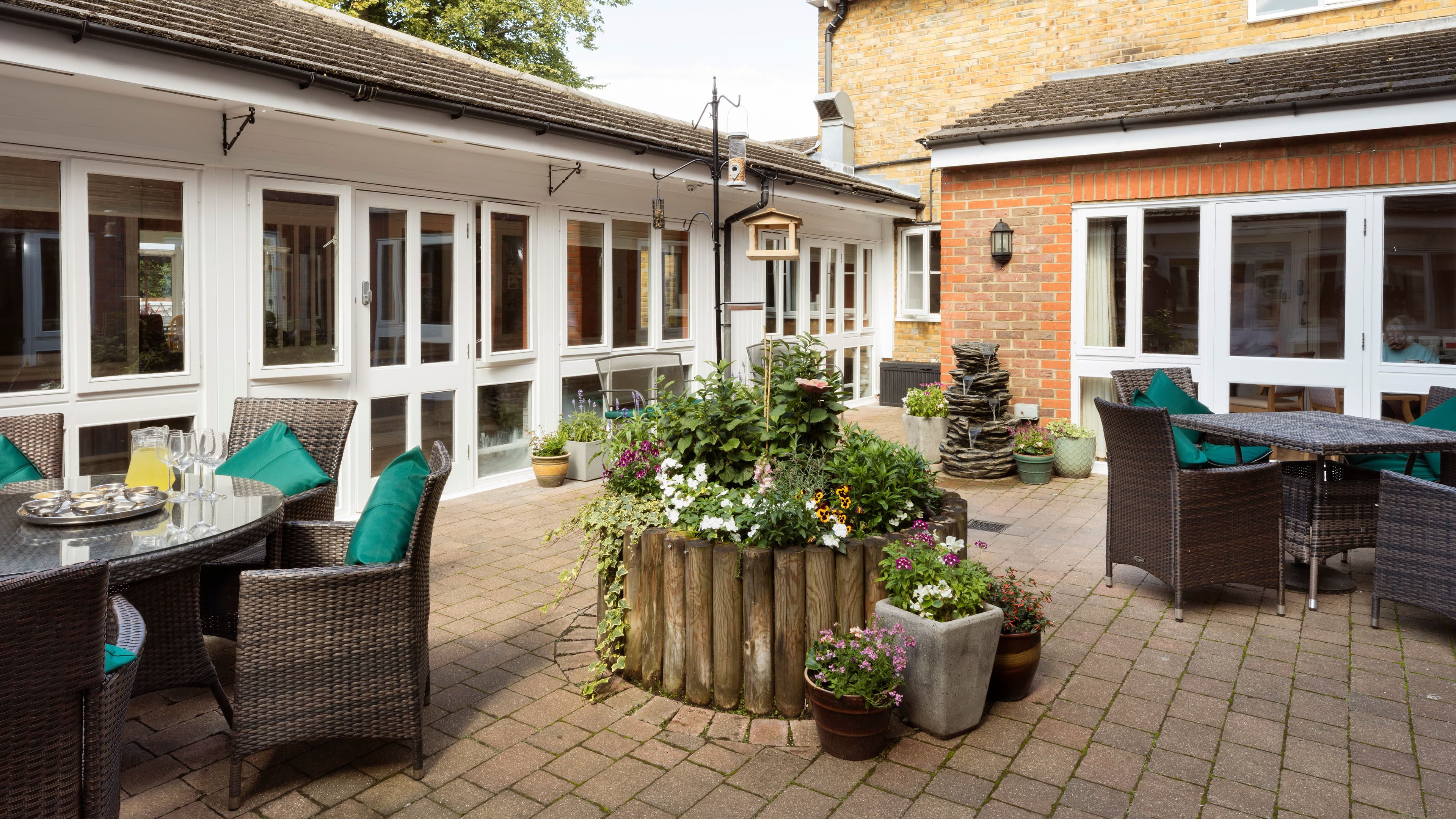 B&M Care - The Lodge care home - 003