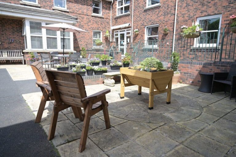Provisio Care Group - The Manse care home - 013