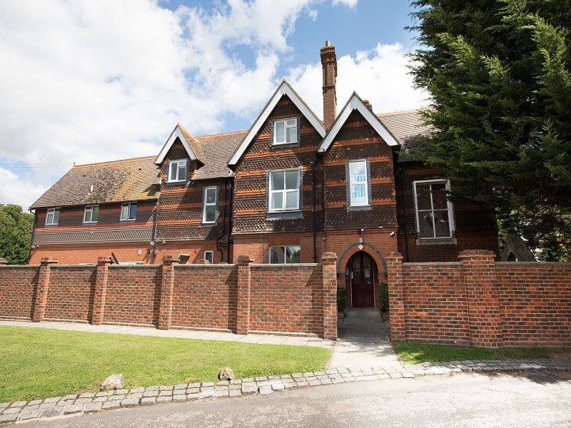 The Vale care home in Maidstone 1