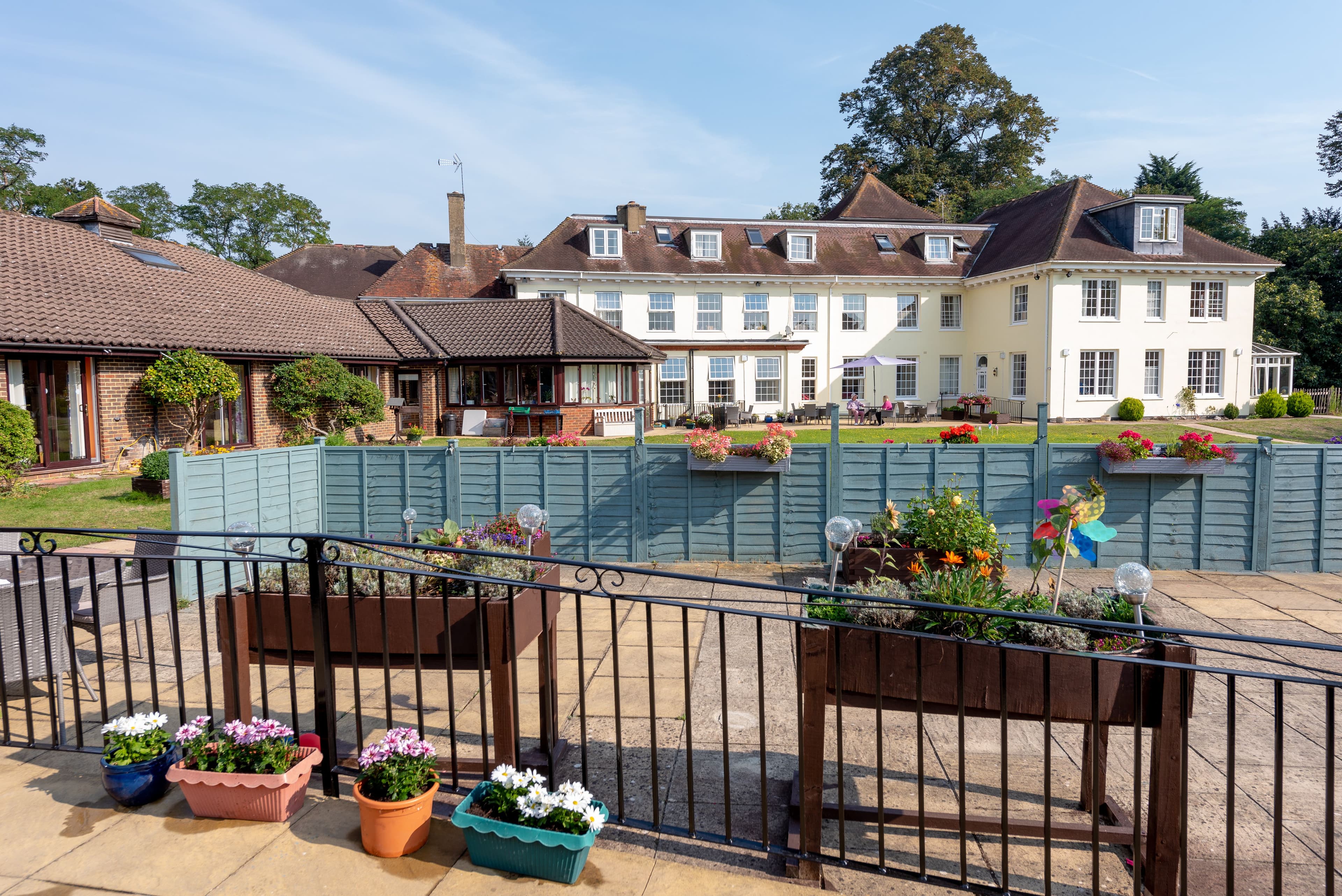 Exterior of Warren Lodge care home in Wokingham, Berkshire