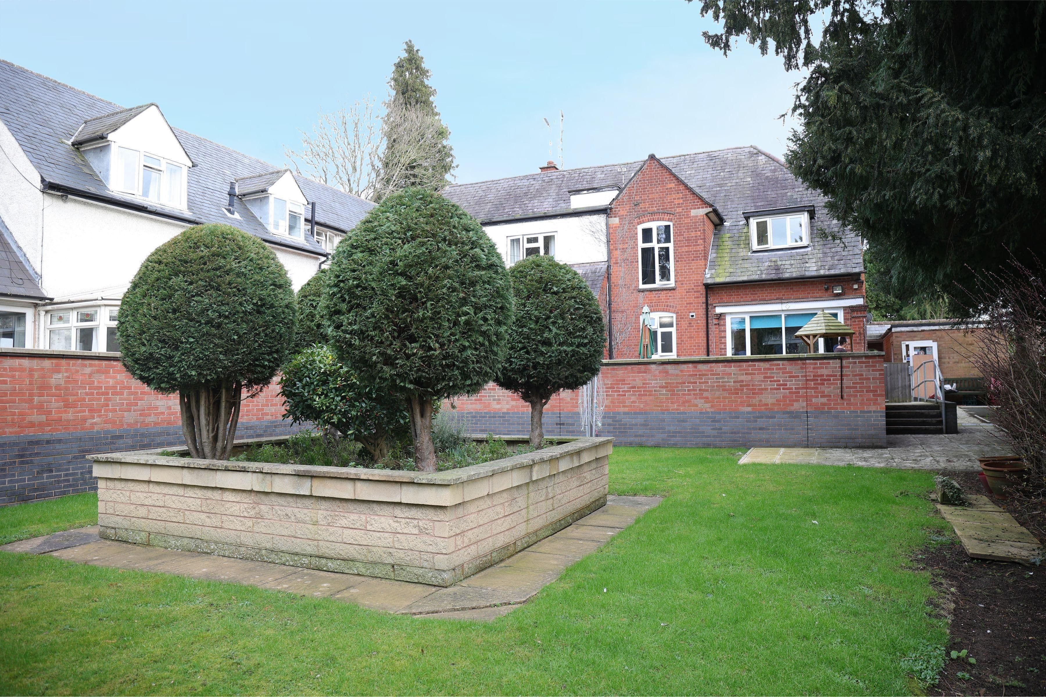 Midlands Care - West View Residential care home - 006