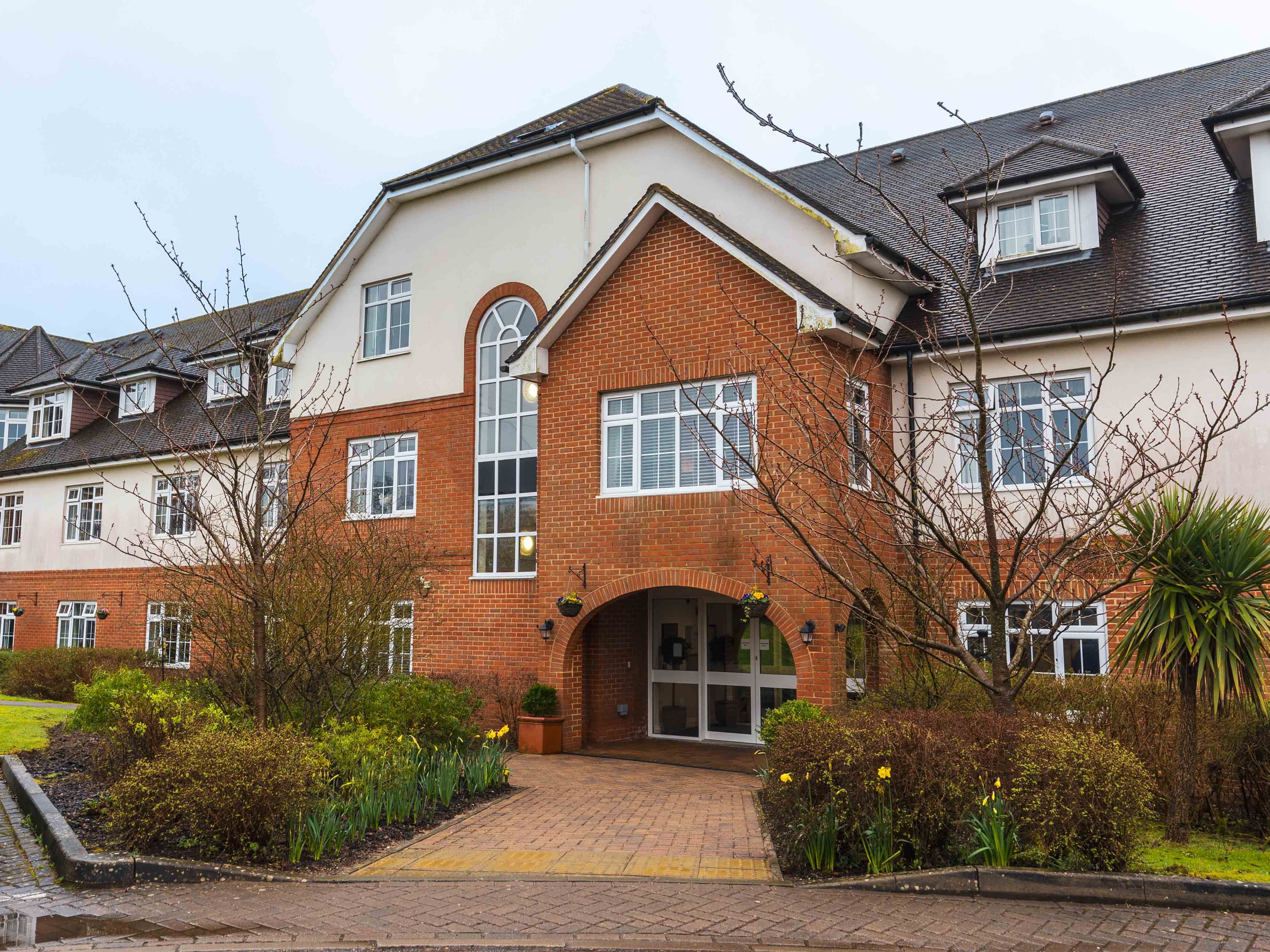 Barchester Healthcare - Barchester Healthcare Wadhurst Manor care home - 003