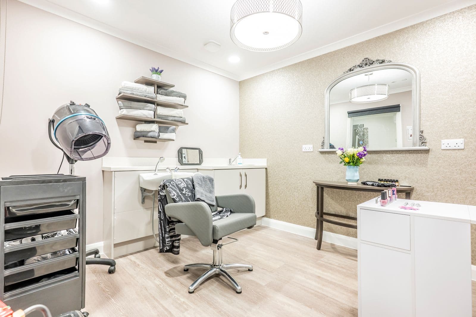 Kingsley Healthcare - Weymouth Manor care home - 006