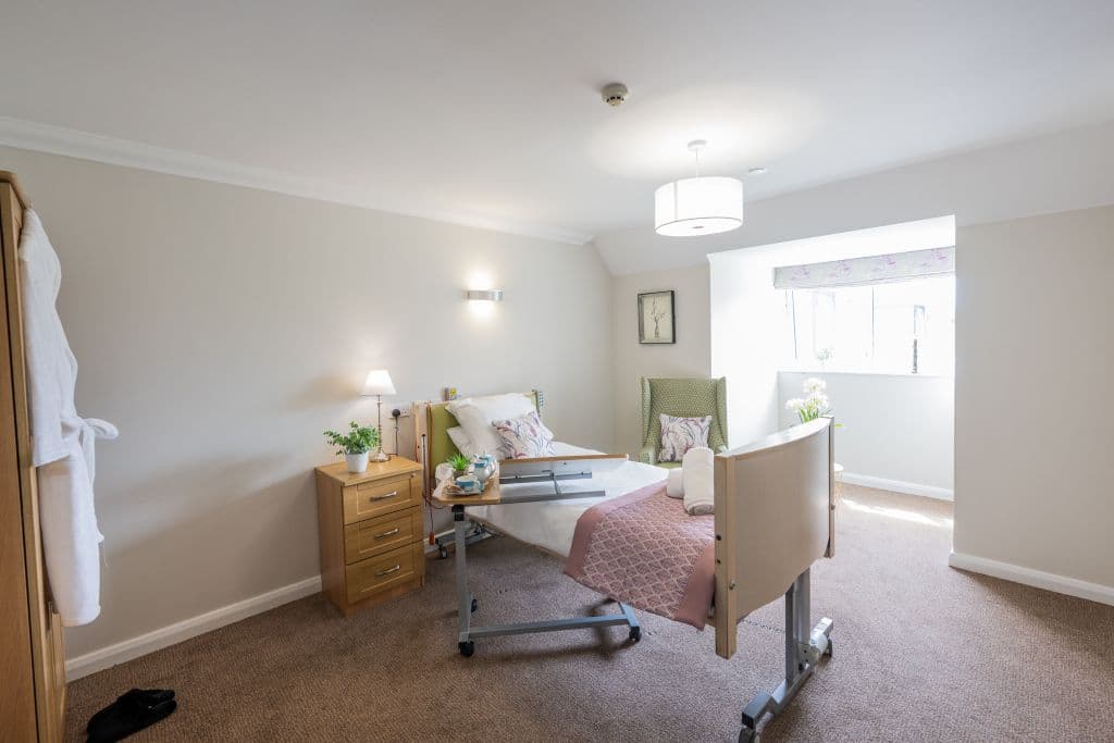 Care UK - Winchcombe Place care home - 011