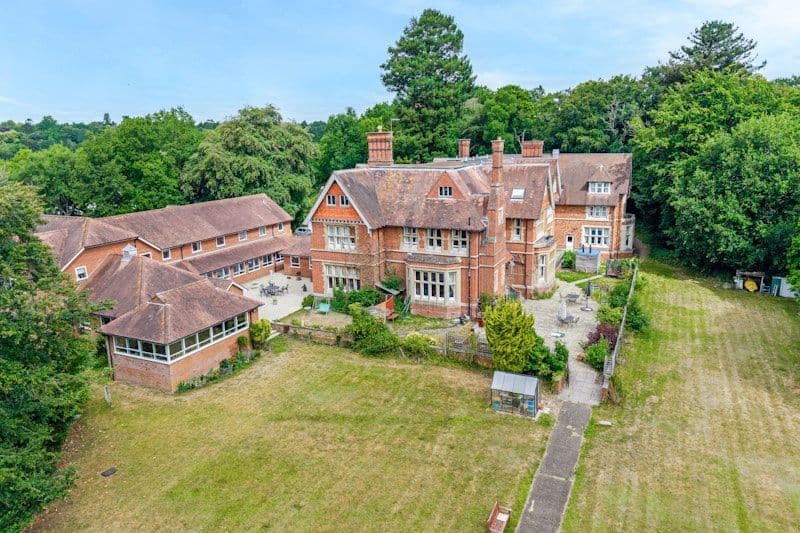 Belmont Healthcare - Woodbury House care home 2