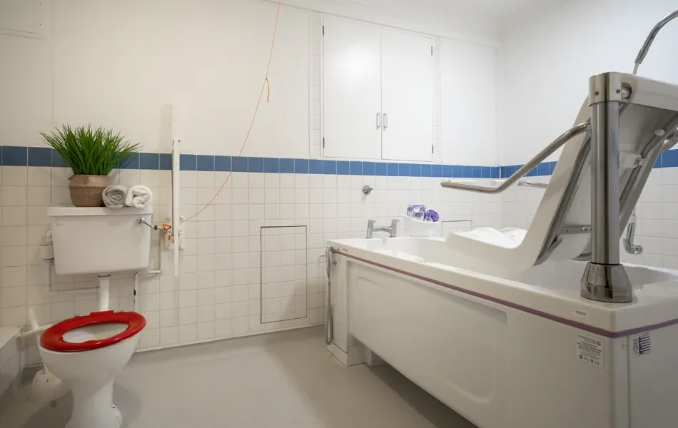 Abbeyfield Living Society - Abbeyfield House - New Malden care home - 008