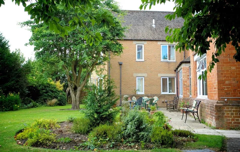 Abbeyfield Living Society - Alistair Robertson House in Alistair Robertson House, Rectory Lane, Bourton-on-the-Water, Gloucestershire, England, GL54 2AX - 000
