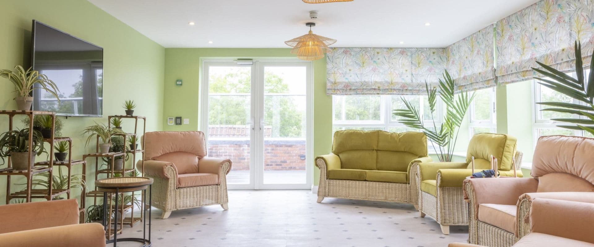 Cedar Care Homes - Dearbourne Manor care home 3