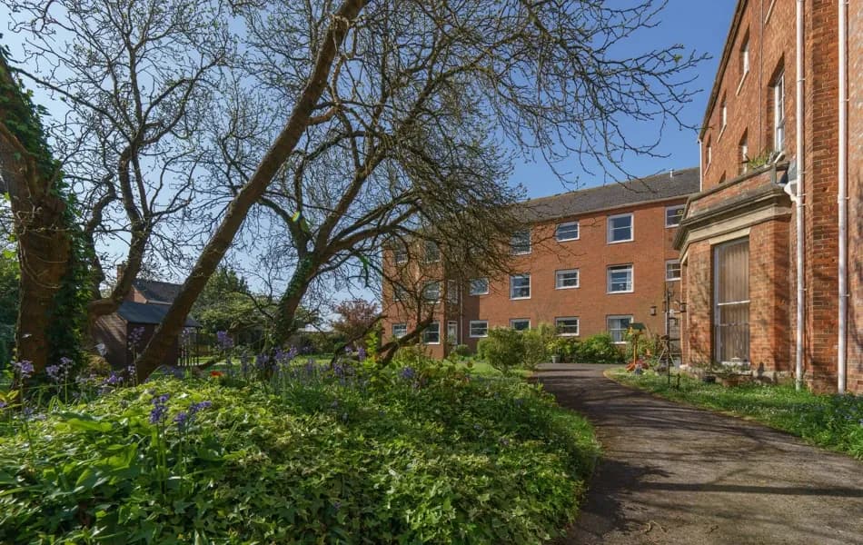 Abbeyfield Living Society - The Old Vicarage - Wellington in The Old Vicarage, High Street, Wellington, Somerset, England, TA21 8RF - 000