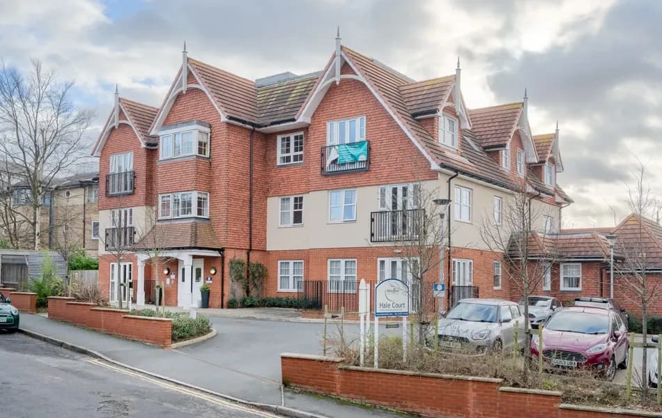Abbeyfield Living Society - Hale Court in 7 Culverden Park Road, Royal Tunbridge Wells, Kent, England, TN4 9QX - 000