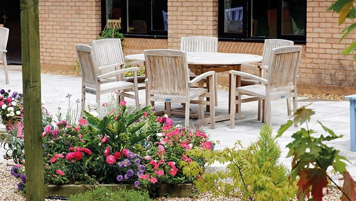 HC-One - Highclere care home - 003