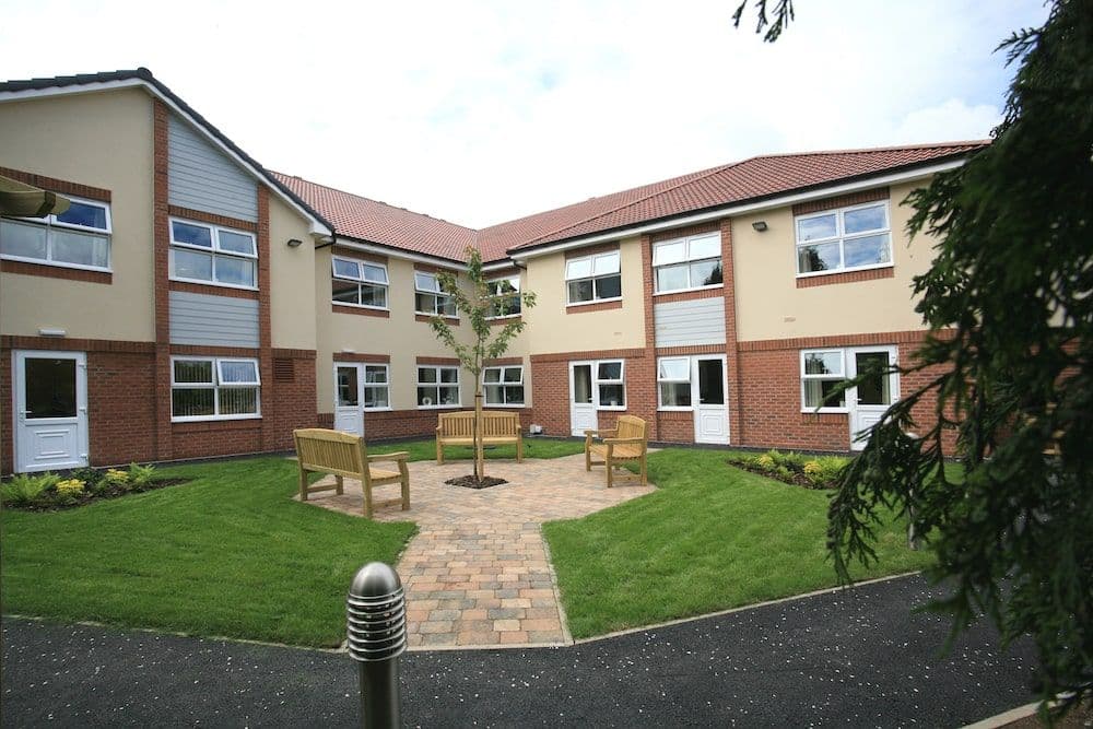 HC-One - Herald Lodge care home - 012