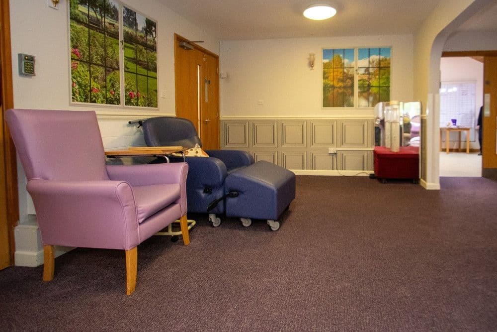 Shaw Healthcare - Hollybush House care home - 002