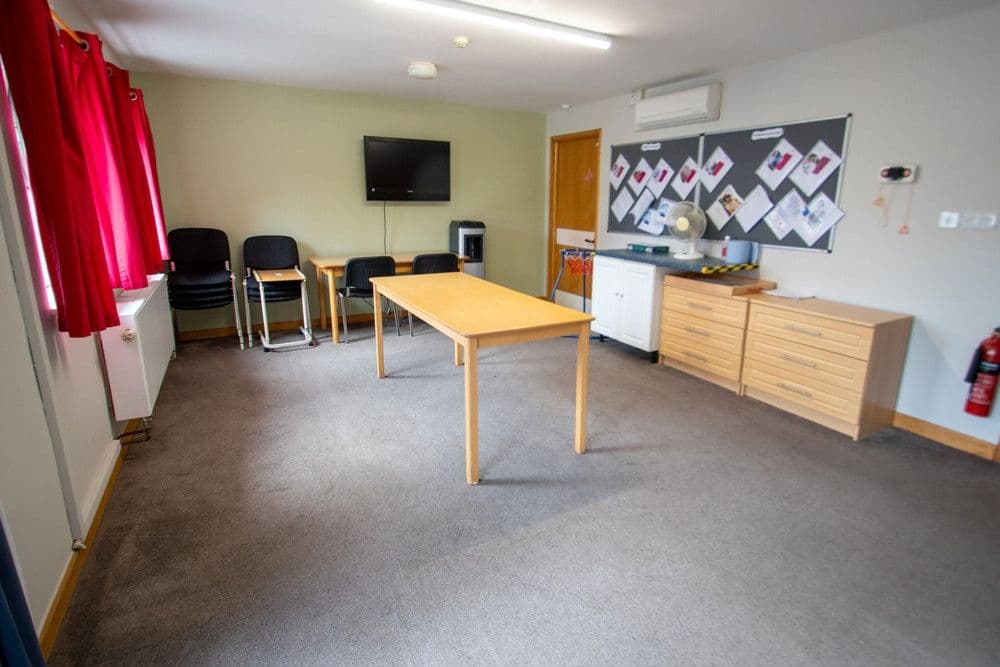 Shaw Healthcare - Hollybush House care home 006