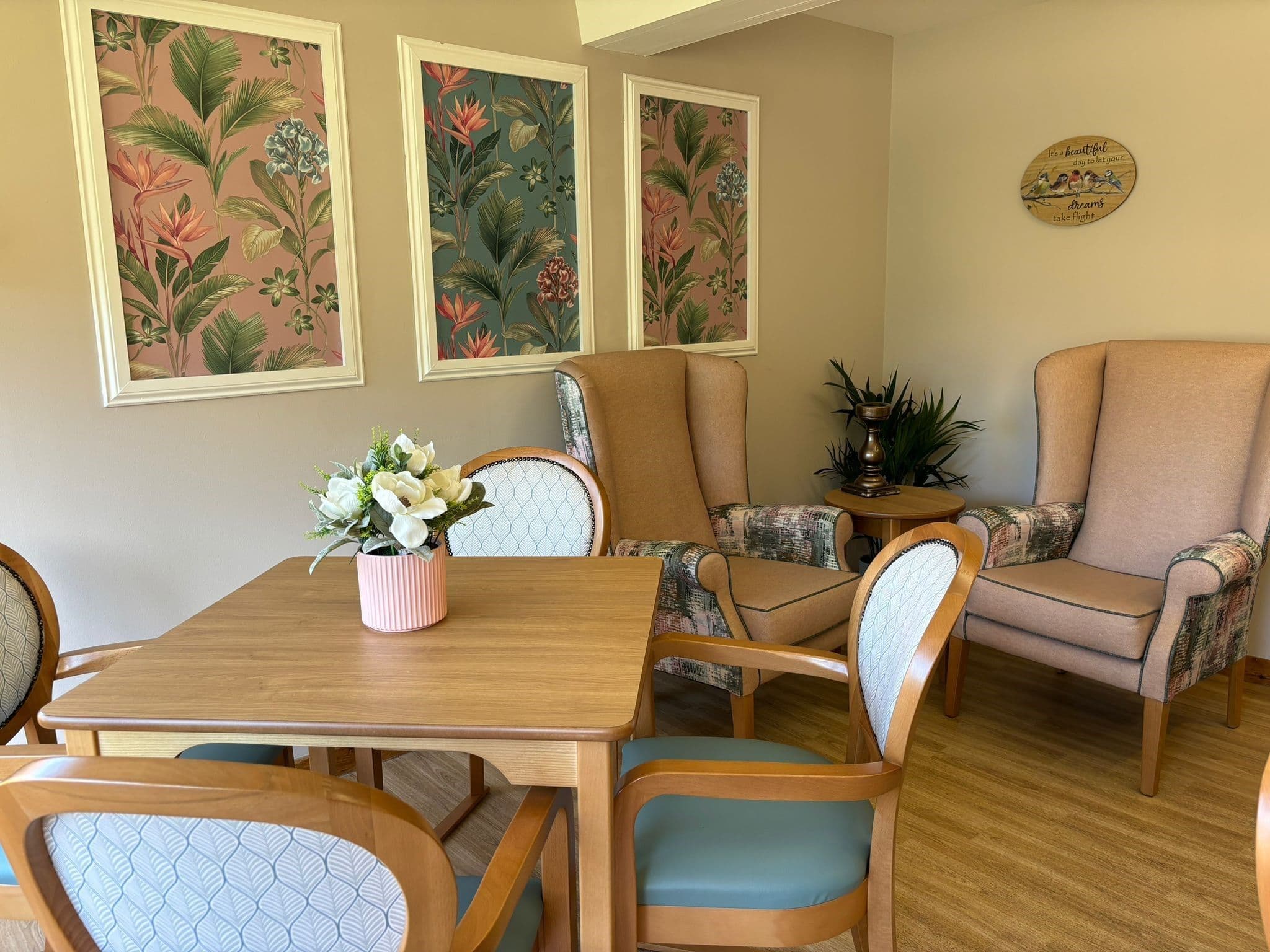 Renaissance Care - Meadowlark care home 003