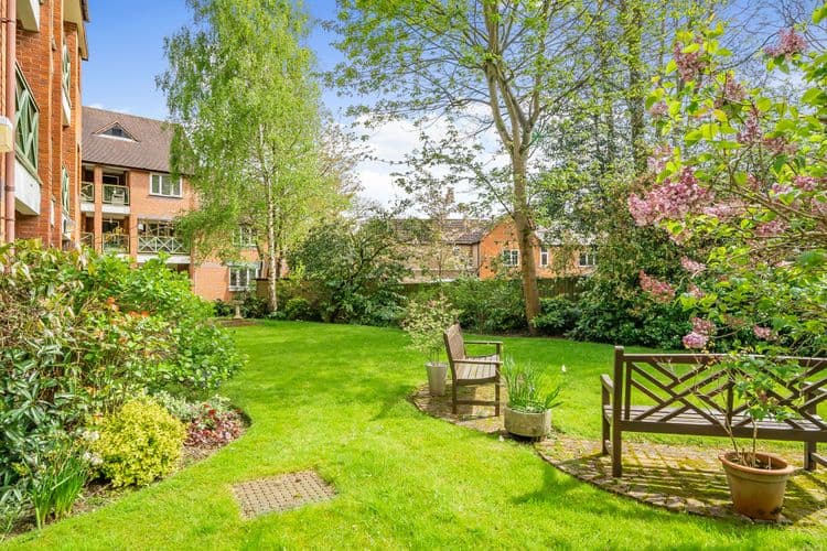 Deerhurst Court Care Home