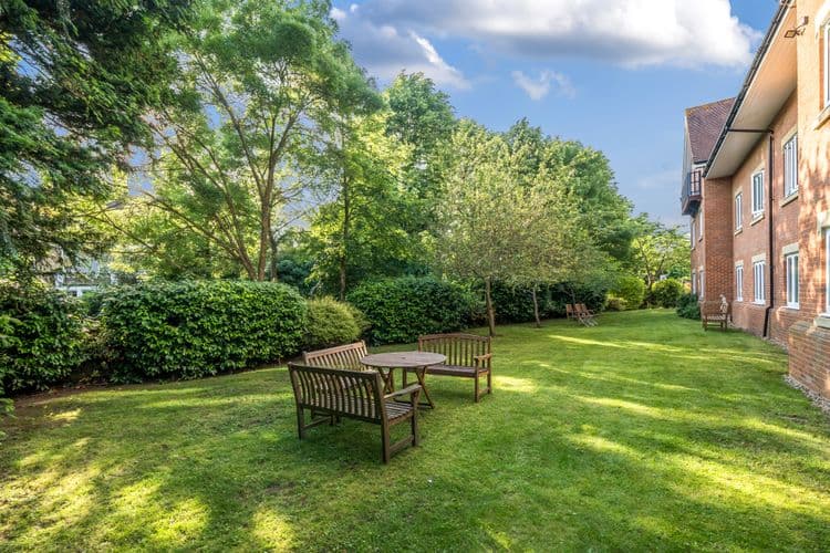 Fullerton Court Care Home