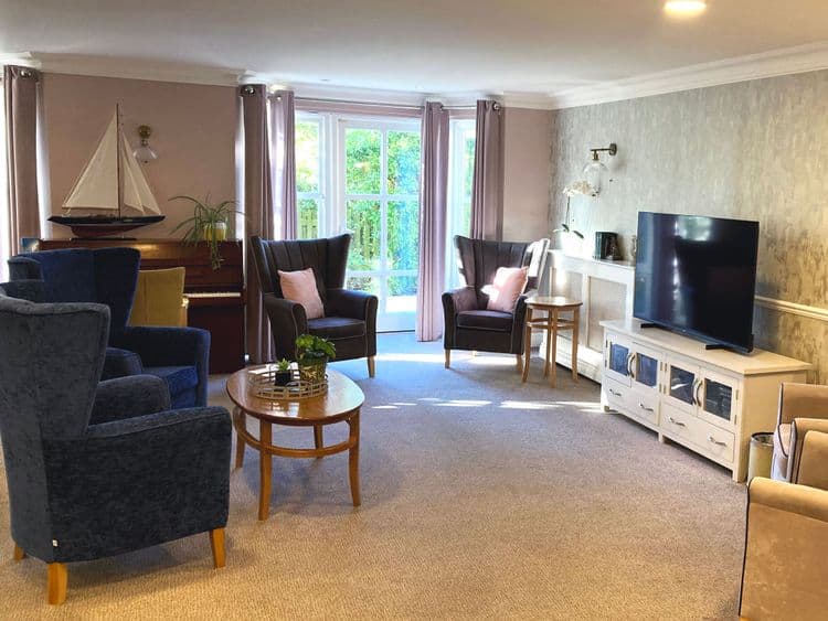 Hallmark Admiral Court Care Home, Southend-on-Sea, SS9 3HP
