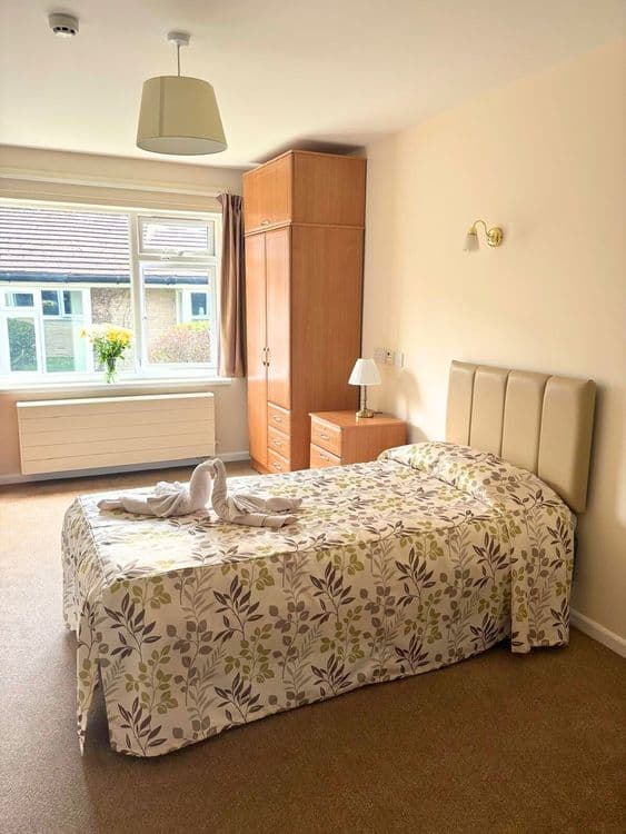 Tower Bridge Care Home, London, SE1 4SH