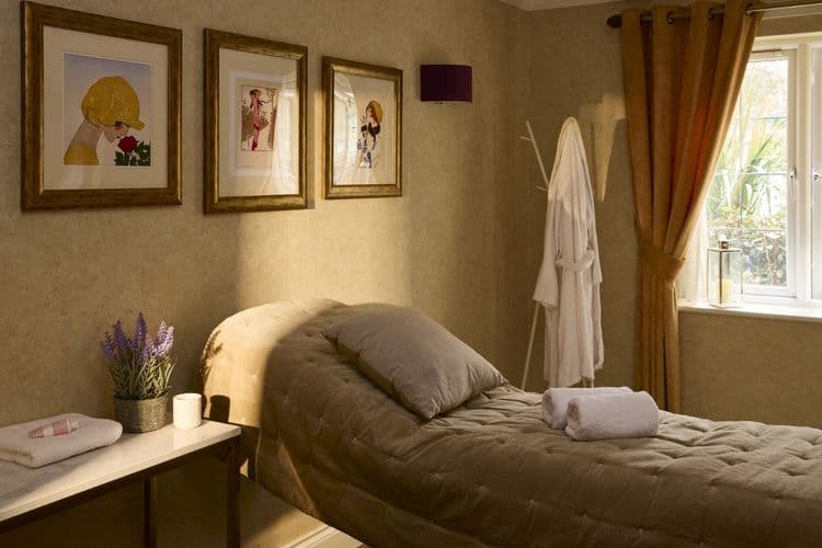 Hallmark Anya Court Care Home, Rugby, CV22 6JA