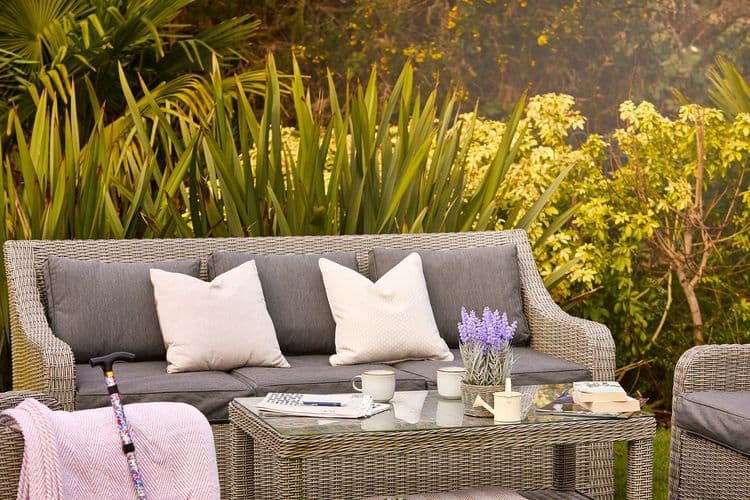 Hallmark Lakeview Care Home, Woking, GU18 5XQ