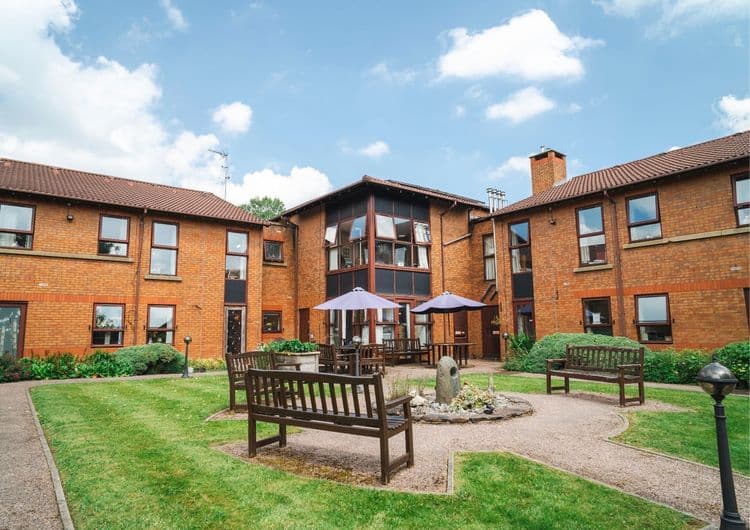 Avonleigh Gardens Care Home, Oldham, OL1 4HE