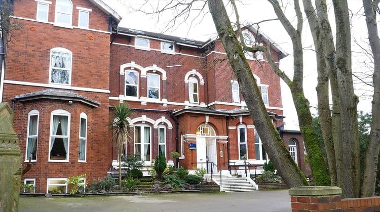 Westcliffe Manor-main-image
