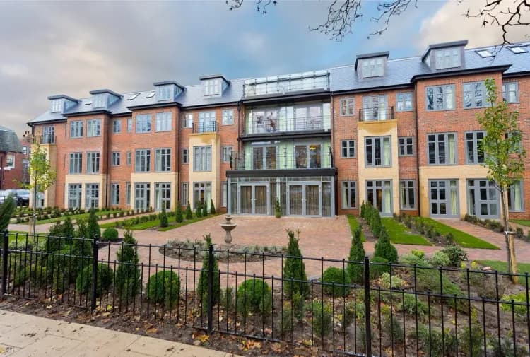 Fleming Court-main-image