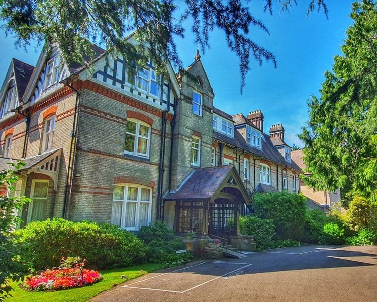 Park Manor-main-image