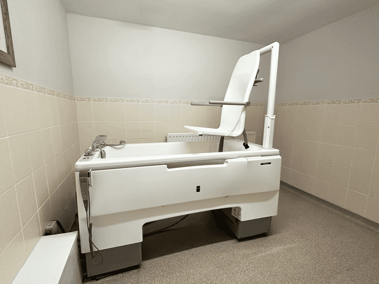 Dovehaven Lodge Care Home, Preston, PR2 7AB