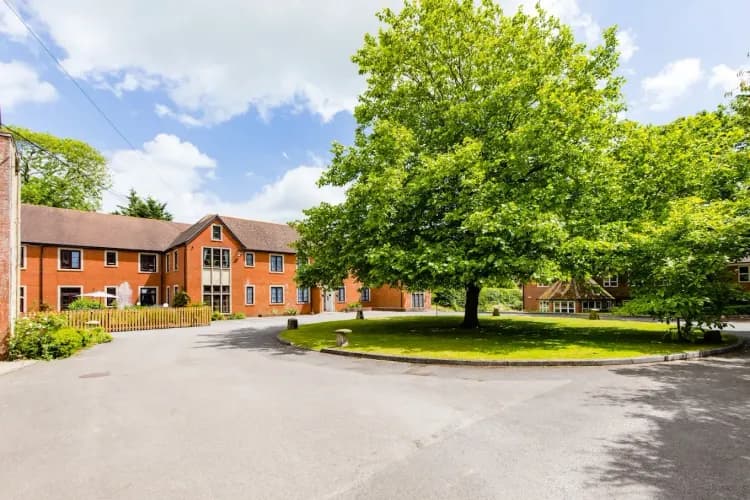 Market Lavington-main-image