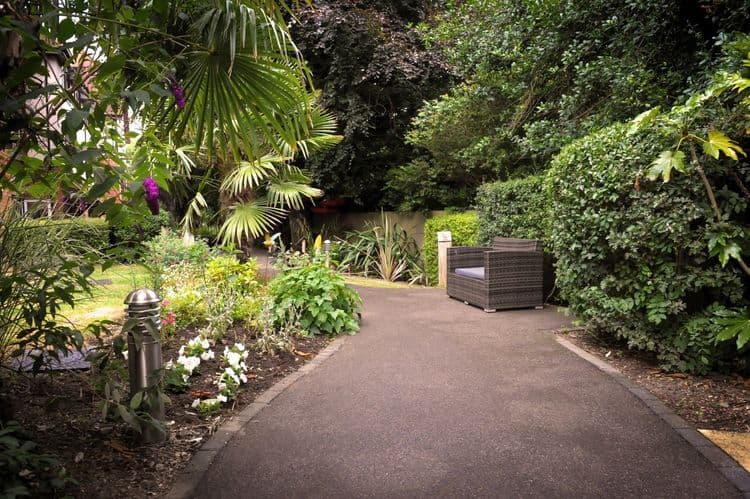 Hallmark Maycroft Manor Care Home, Brighton, BN1 8NA