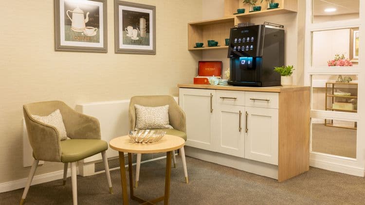 Beechwood Park Care Home, Alloa, FK10 3JX
